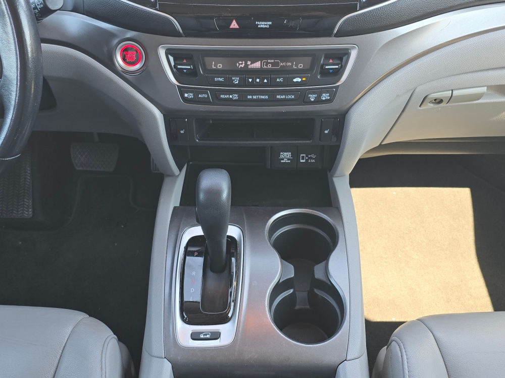 Thumbnail: 2020 Honda Pilot - 12