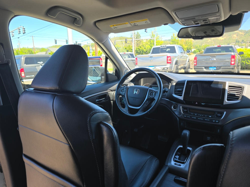 Thumbnail: 2018 Honda Pilot - 2