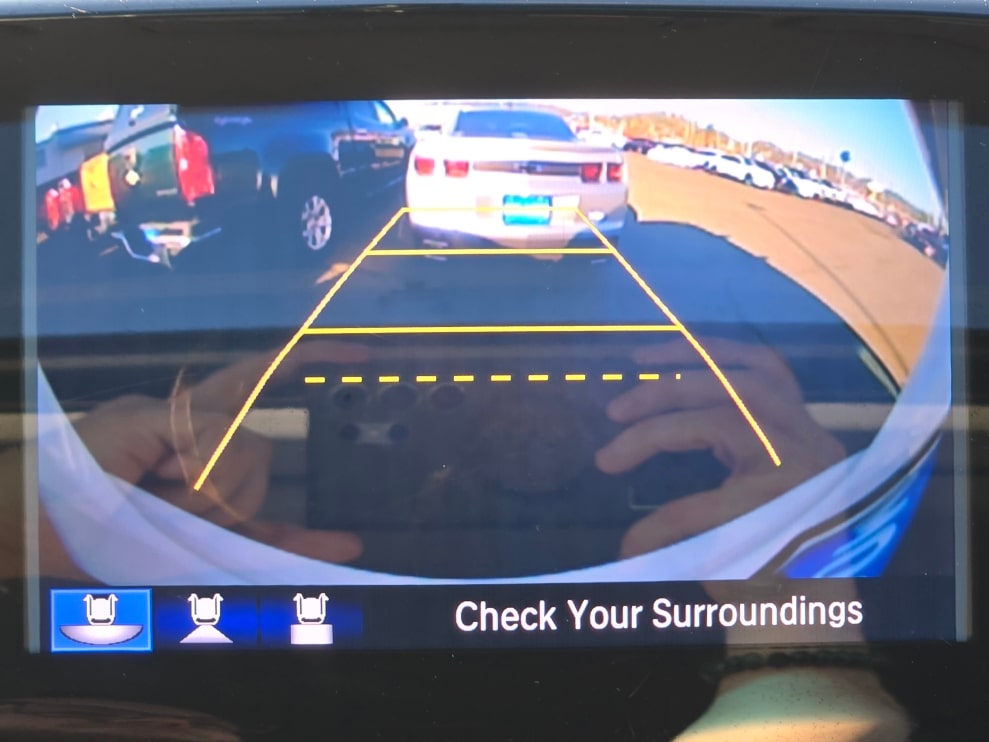 Thumbnail: 2017 Honda Pilot - 22