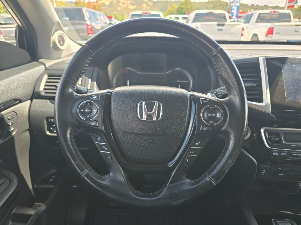 Thumbnail: 2018 Honda Pilot - 7