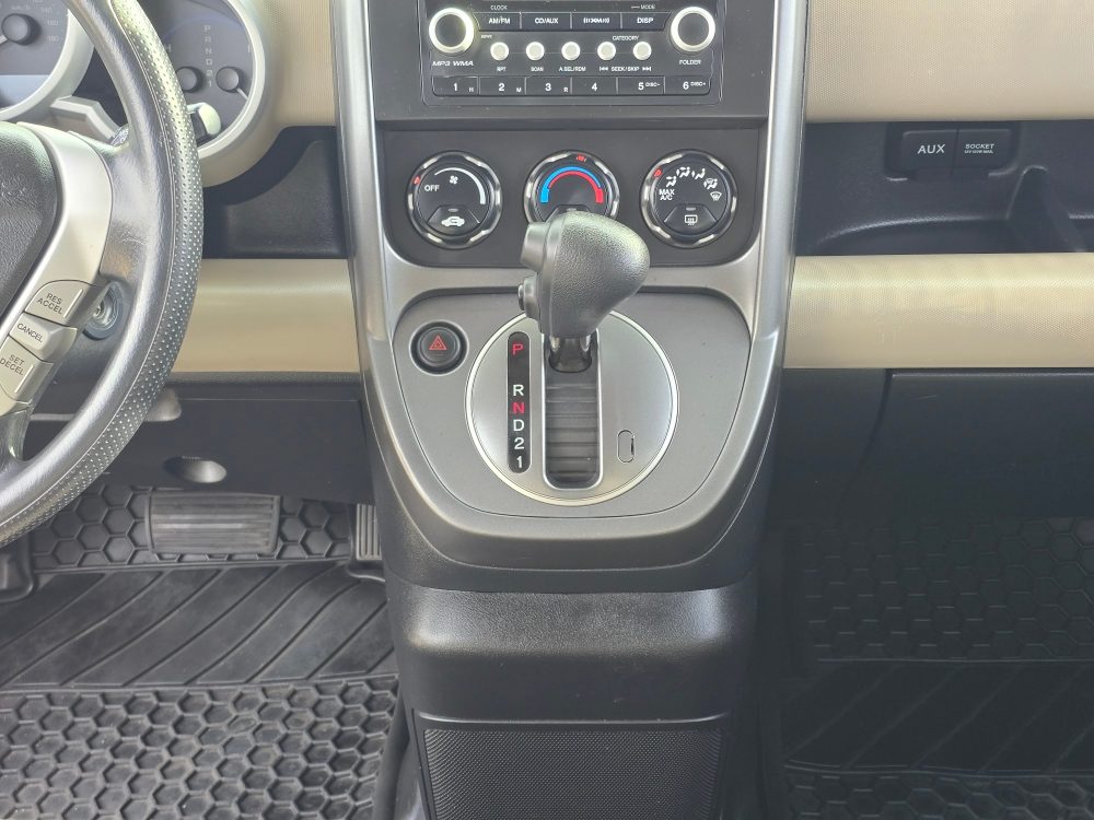 Thumbnail: 2008 Honda Element - 13