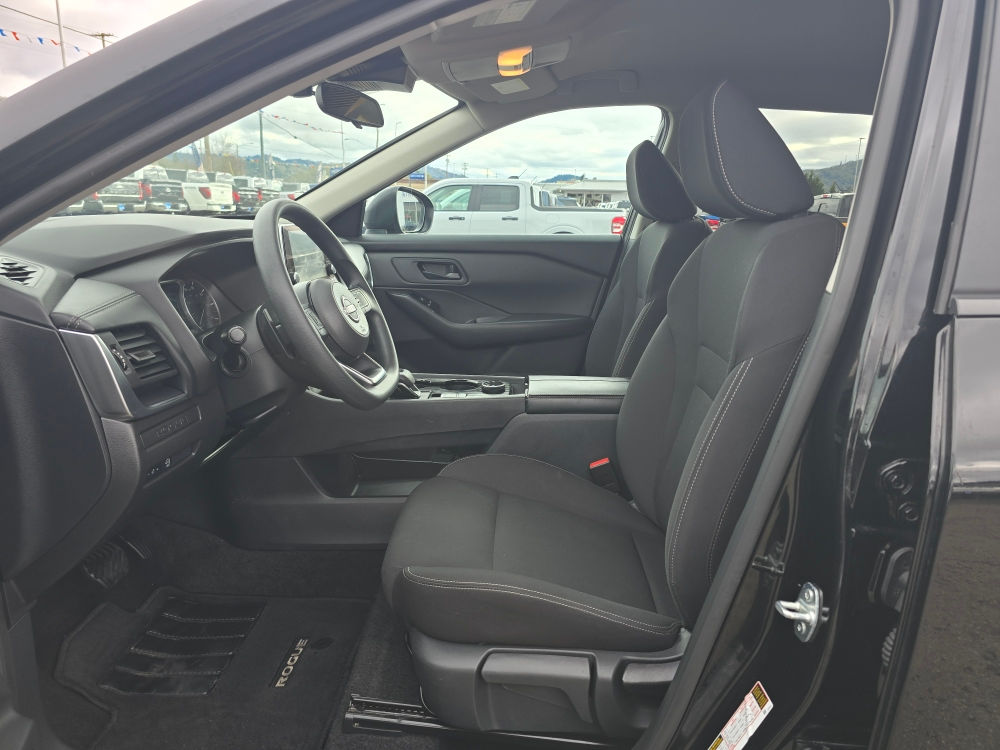 Thumbnail: 2024 Nissan Rogue - 8