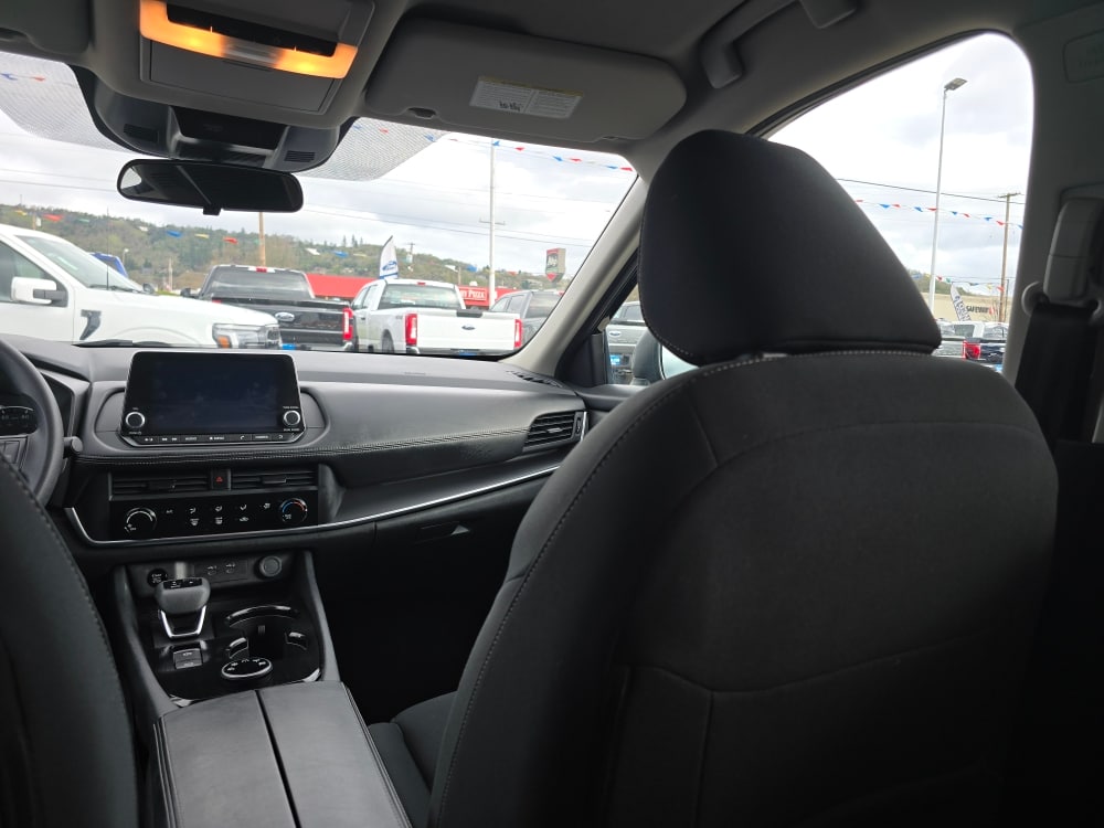 Thumbnail: 2024 Nissan Rogue - 9