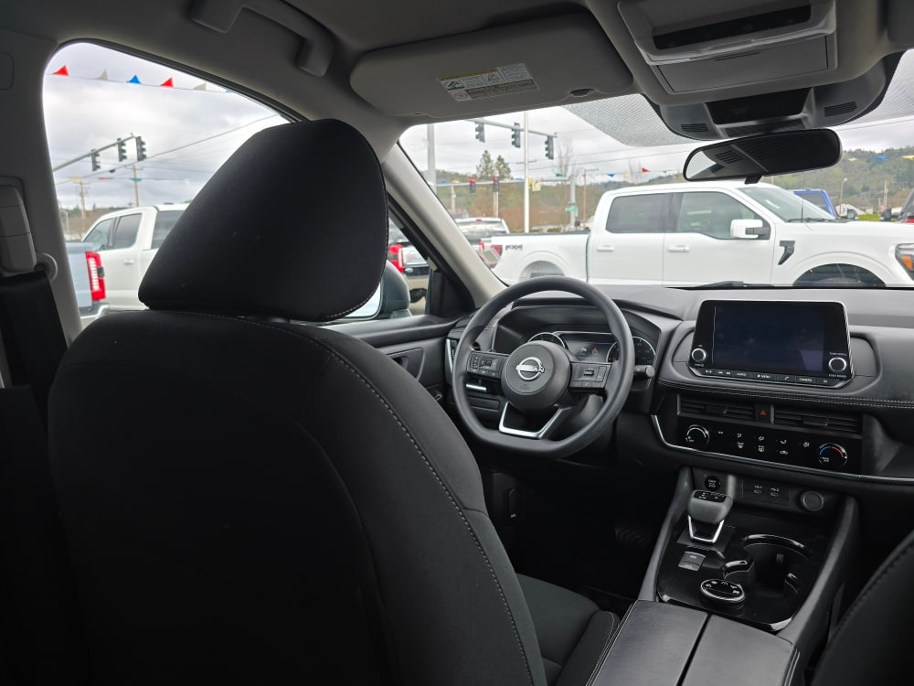 Thumbnail: 2024 Nissan Rogue - 2