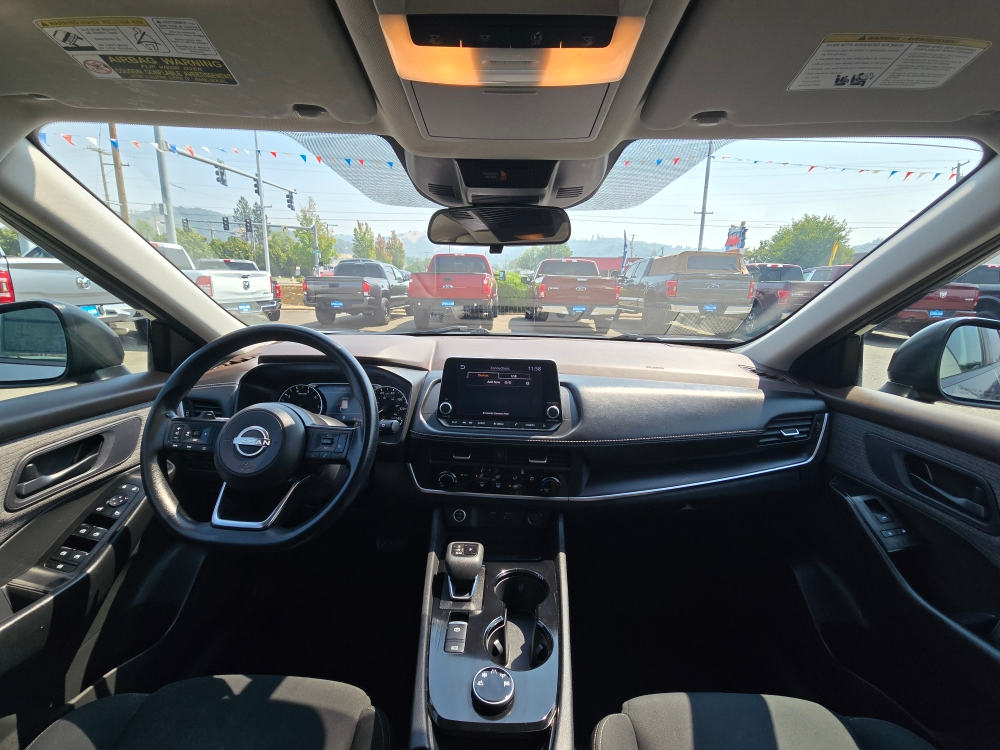 Thumbnail: 2023 Nissan Rogue - 11