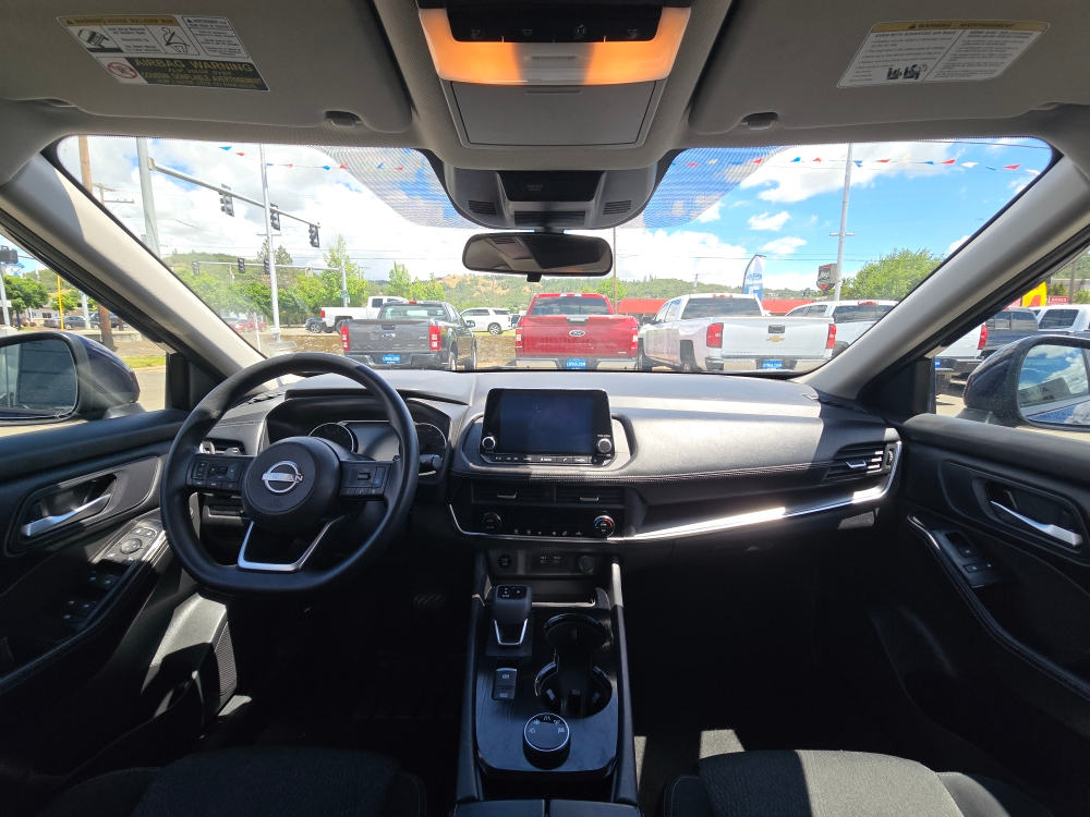 Thumbnail: 2024 Nissan Rogue - 10
