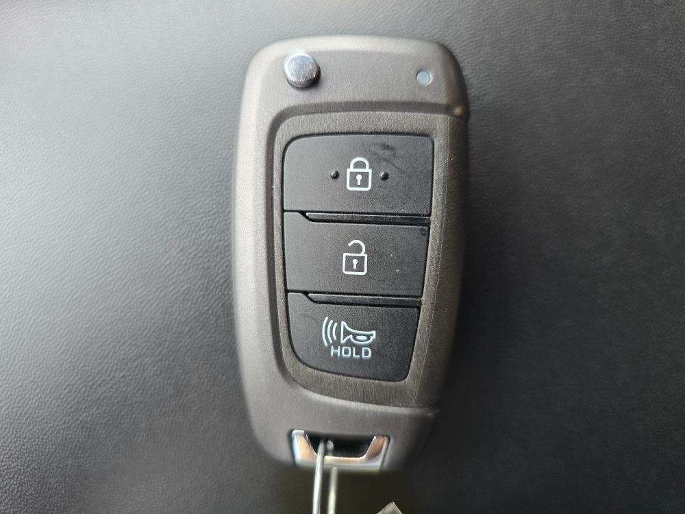 Thumbnail: 2021 Hyundai Santa Fe - 16