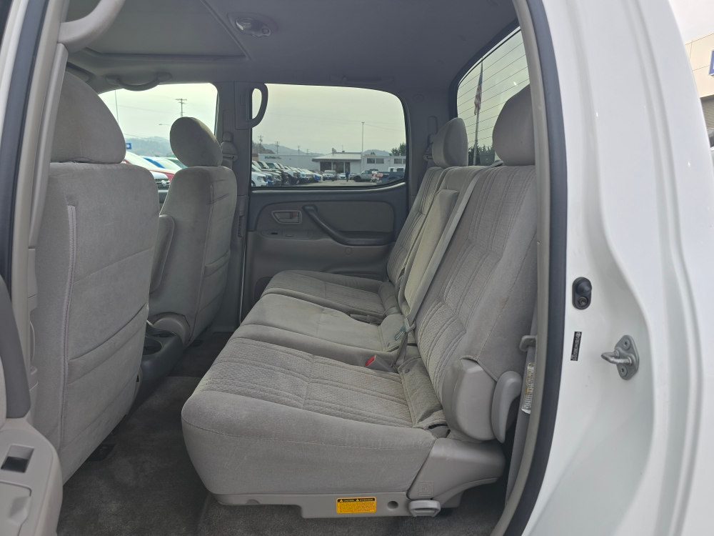 Thumbnail: 2006 Toyota Tundra - 11