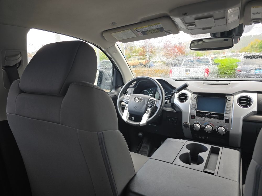 Thumbnail: 2020 Toyota Tundra - 2