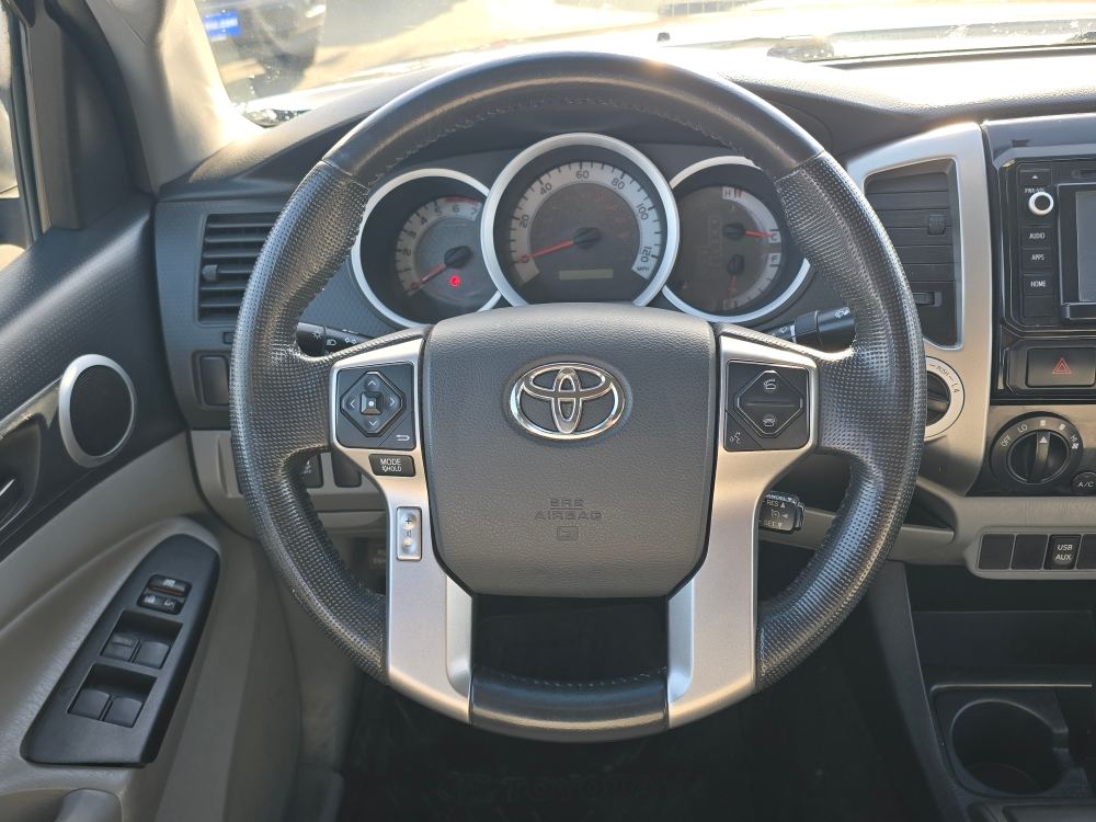 Thumbnail: 2015 Toyota Tacoma - 7