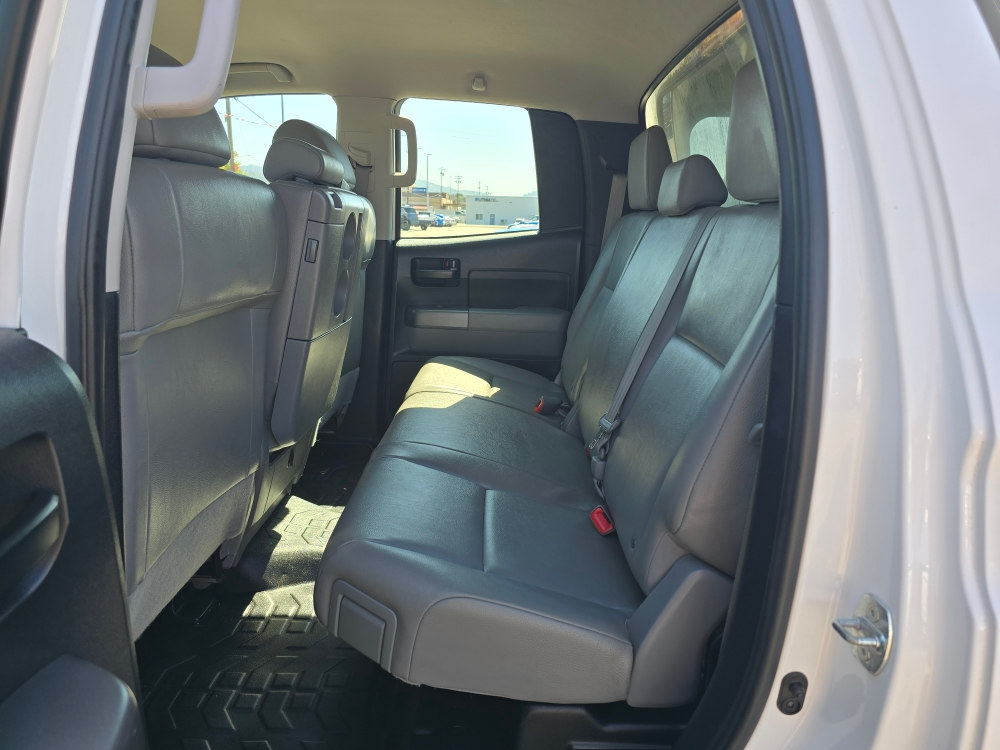 Thumbnail: 2011 Toyota Tundra - 10