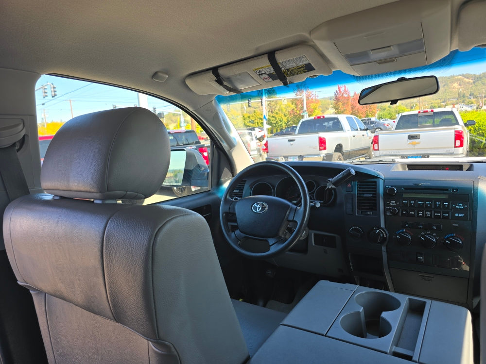 Thumbnail: 2011 Toyota Tundra - 7
