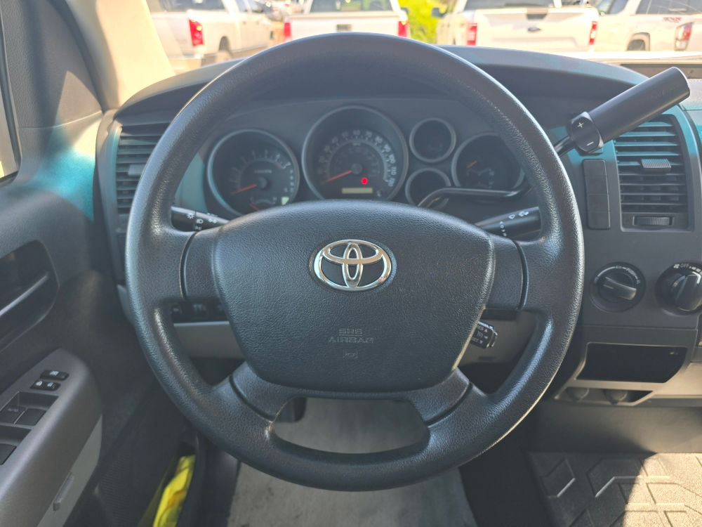 Thumbnail: 2011 Toyota Tundra - 11
