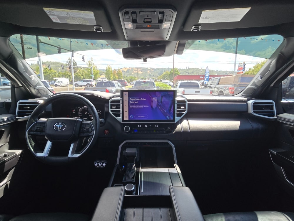 Thumbnail: 2025 Toyota Tundra - 11