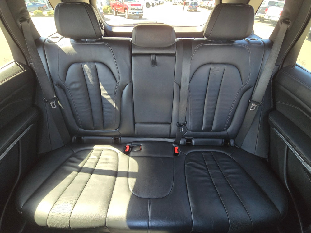 Thumbnail: 2020 BMW X5 - 19