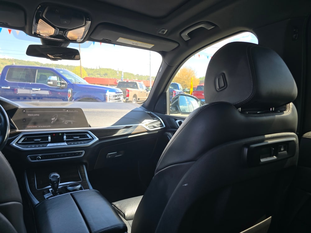 Thumbnail: 2020 BMW X5 - 9