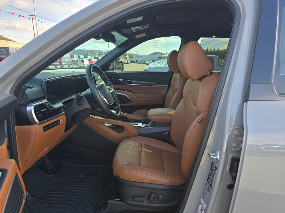 Thumbnail: 2025 Kia Telluride - 8