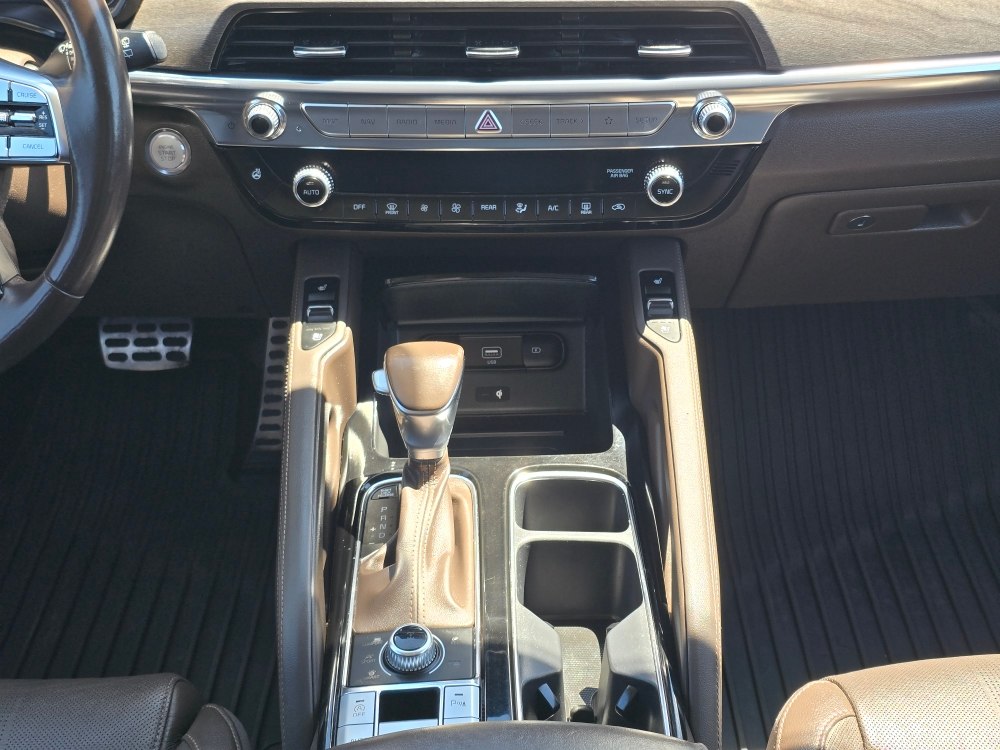 Thumbnail: 2022 Kia Telluride - 14