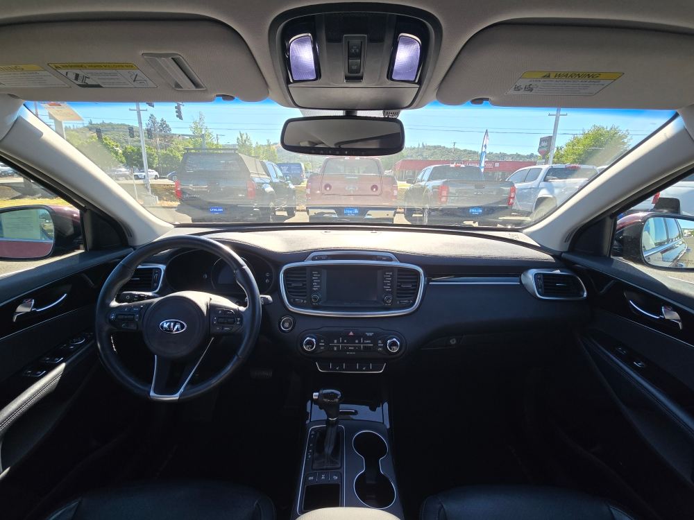 Thumbnail: 2018 Kia Sorento - 11