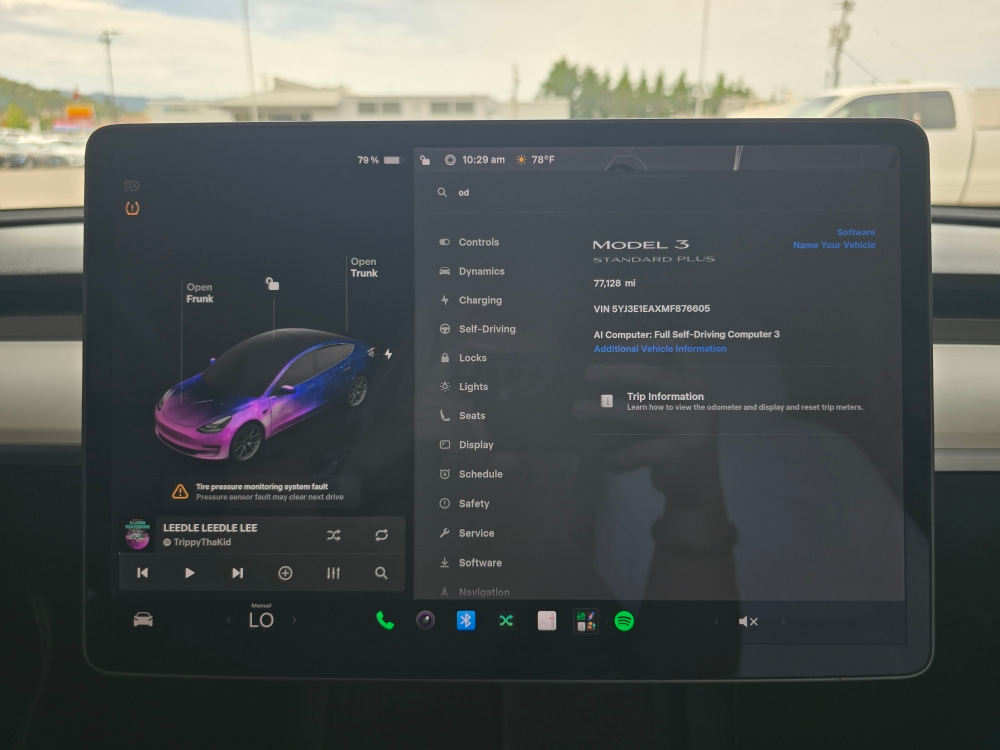Thumbnail: 2021 Tesla Model 3 - 21