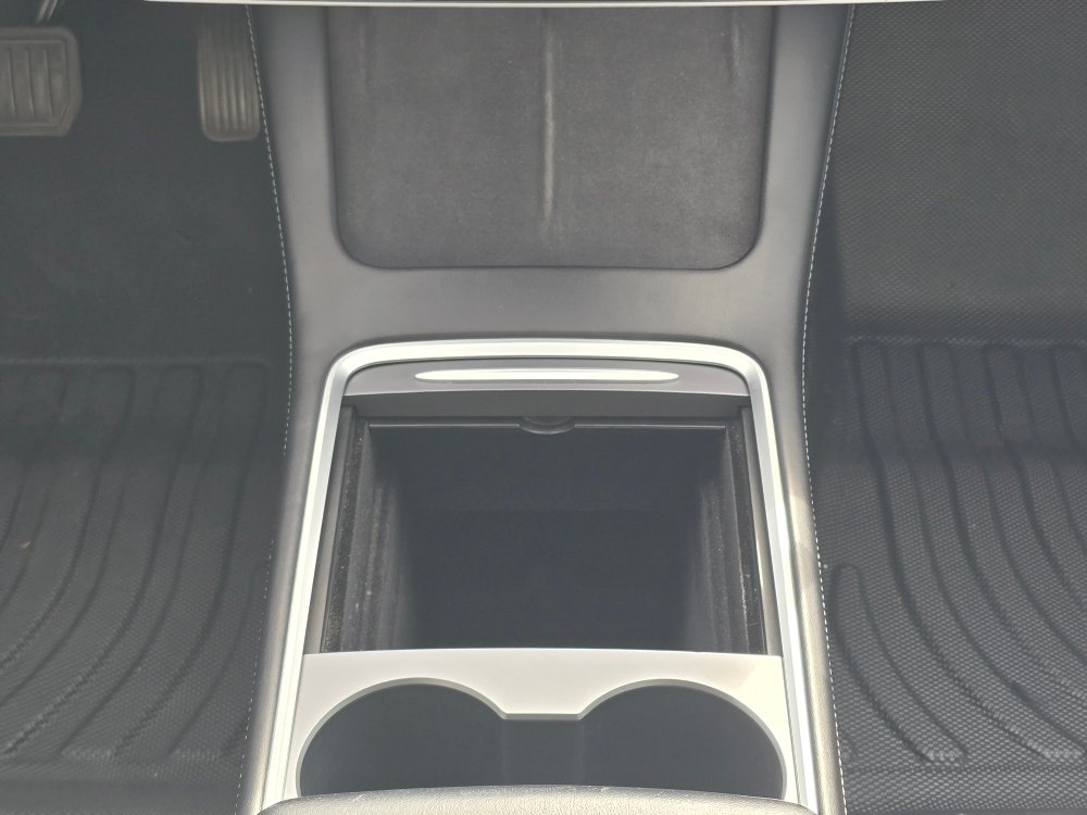 Thumbnail: 2021 Tesla Model 3 - 19