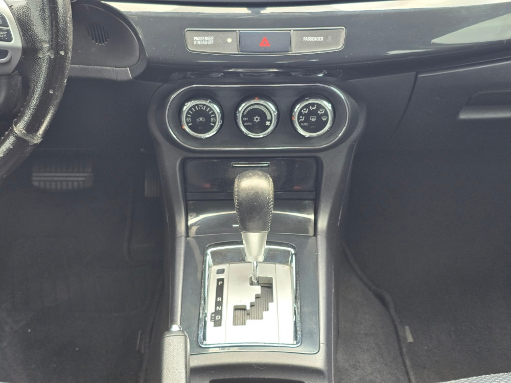 Thumbnail: 2015 Mitsubishi Lancer - 13