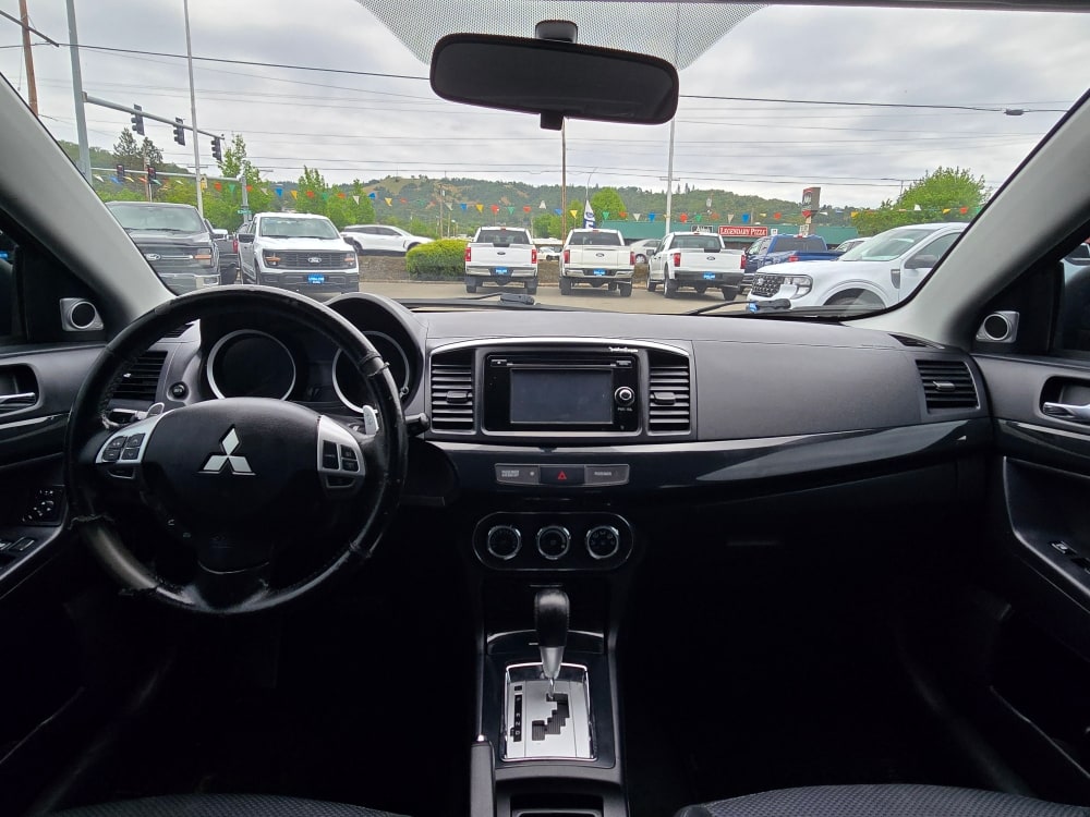 Thumbnail: 2015 Mitsubishi Lancer - 11