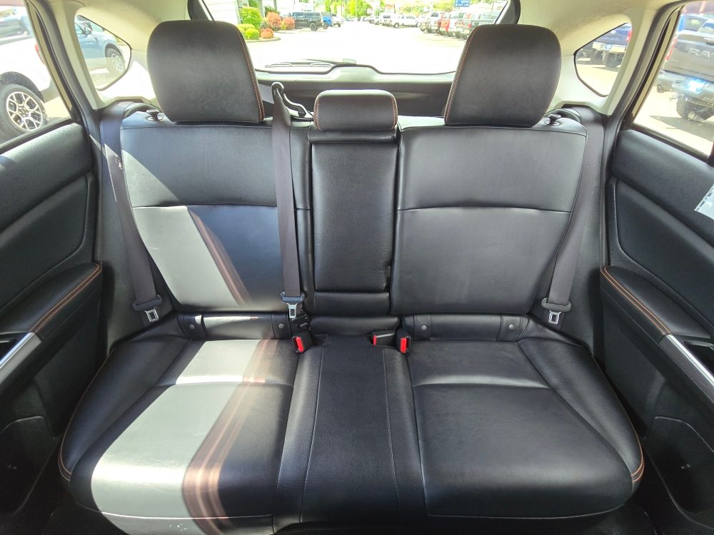 Thumbnail: 2016 Subaru Crosstrek - 9