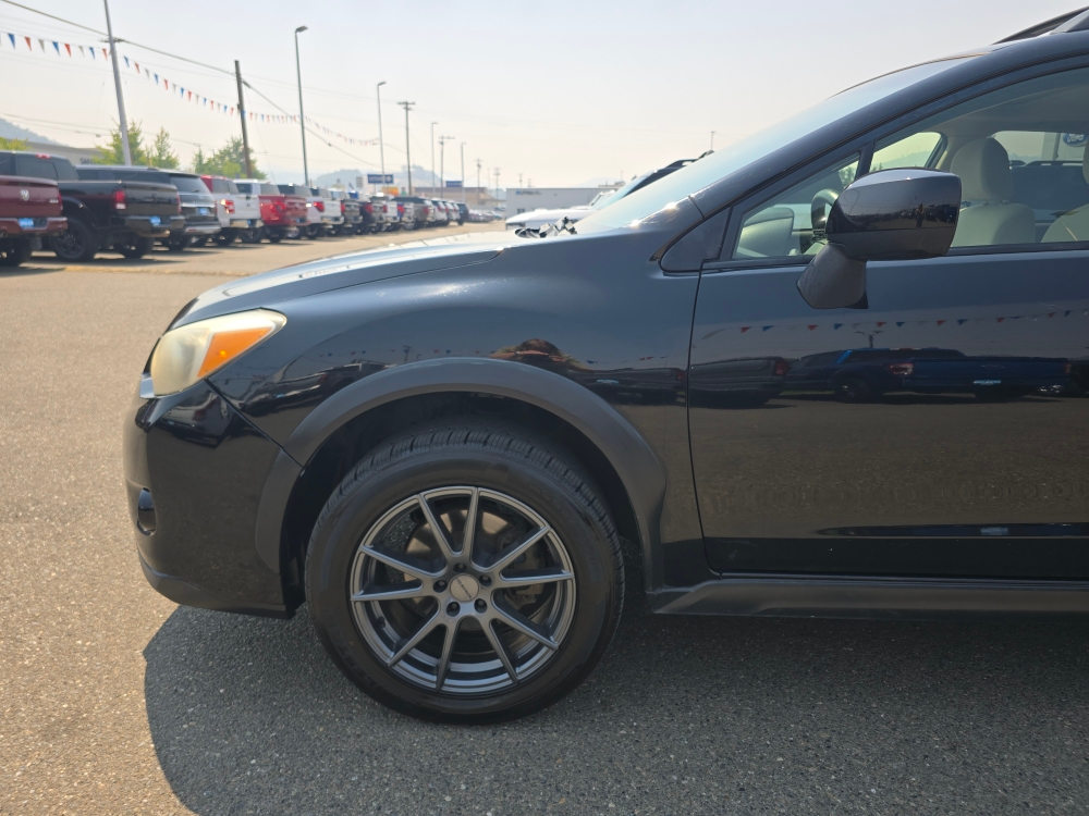 Thumbnail: 2014 Subaru XV Crosstrek - 7