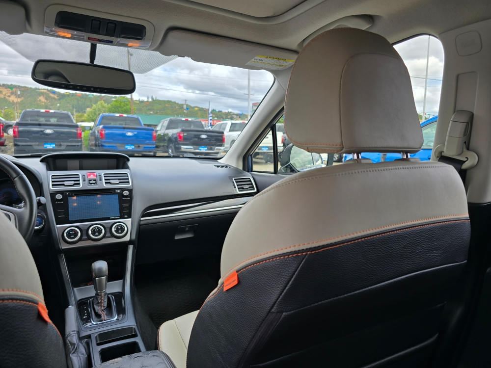 Thumbnail: 2016 Subaru Crosstrek - 11