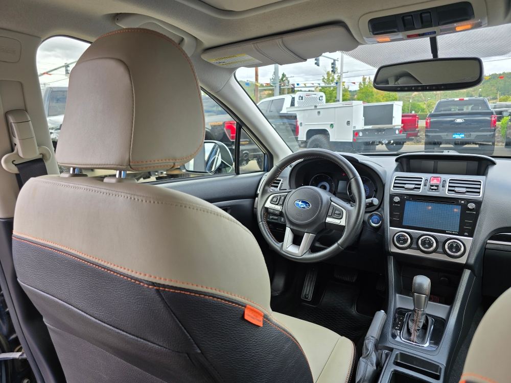 Thumbnail: 2016 Subaru Crosstrek - 3