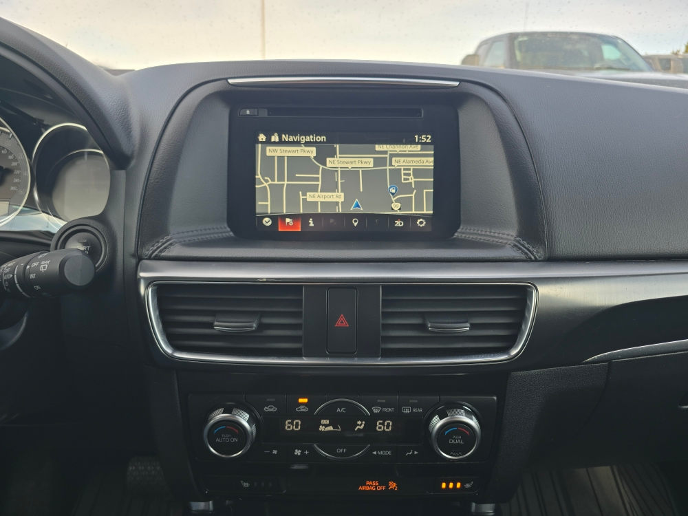 Thumbnail: 2016 Mazda CX-5 - 12