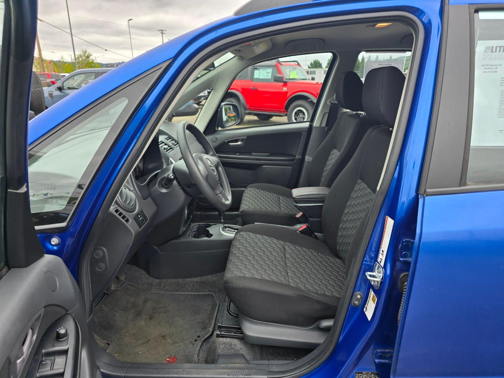 2007 Suzuki SX4 Base 8