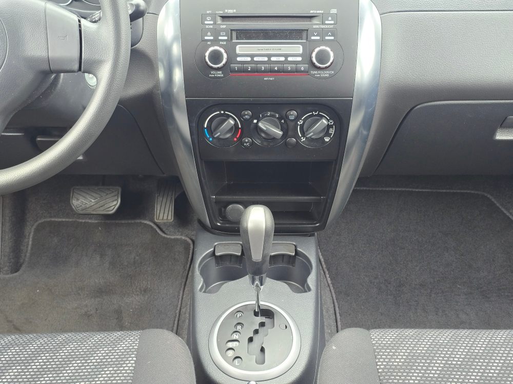 2007 Suzuki SX4 Base 13