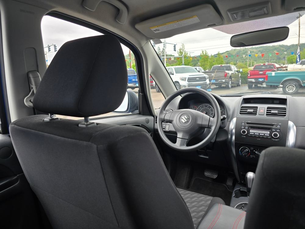 2007 Suzuki SX4 Base 2