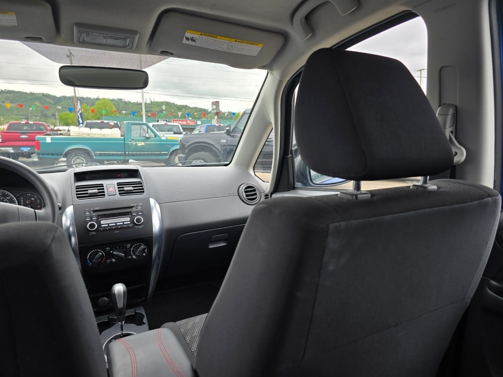 2007 Suzuki SX4 Base 9