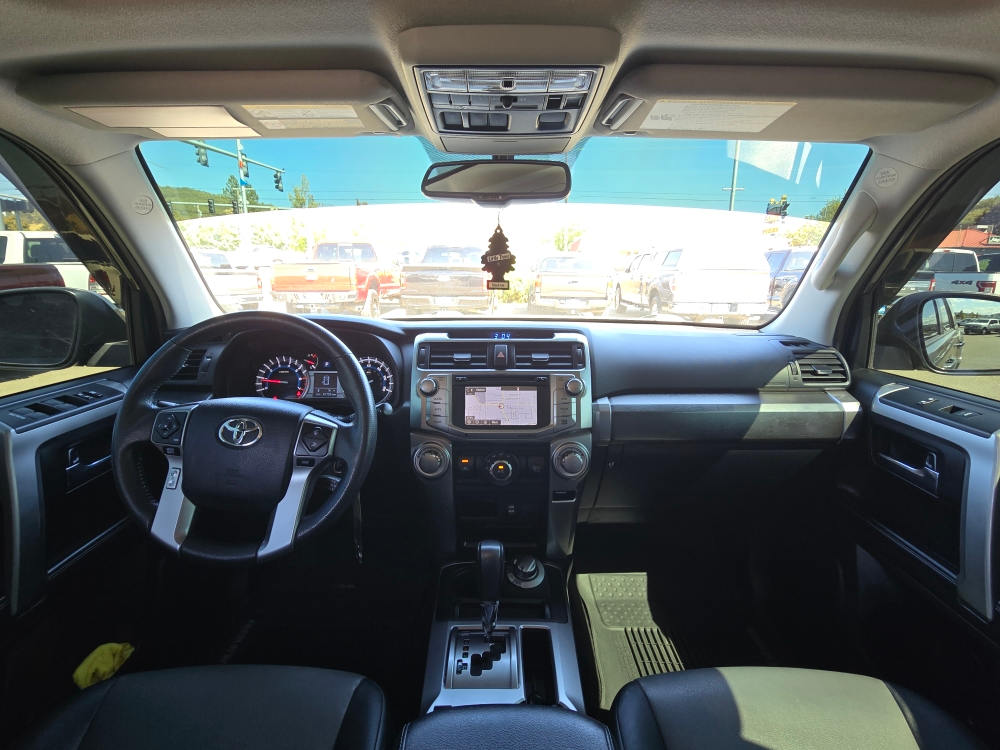 Thumbnail: 2019 Toyota 4Runner - 11