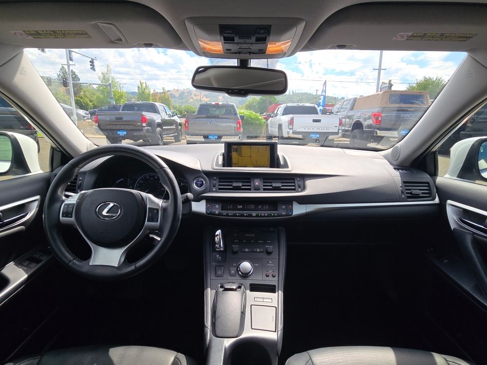 Thumbnail: 2012 Lexus CT - 11