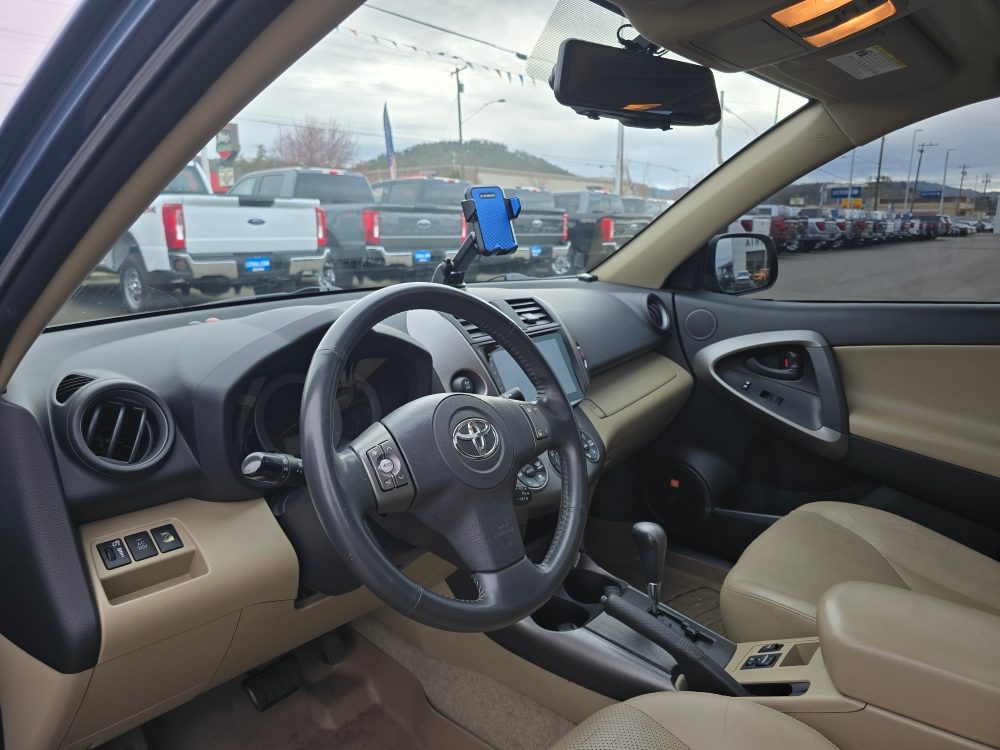 Thumbnail: 2009 Toyota RAV4 - 2