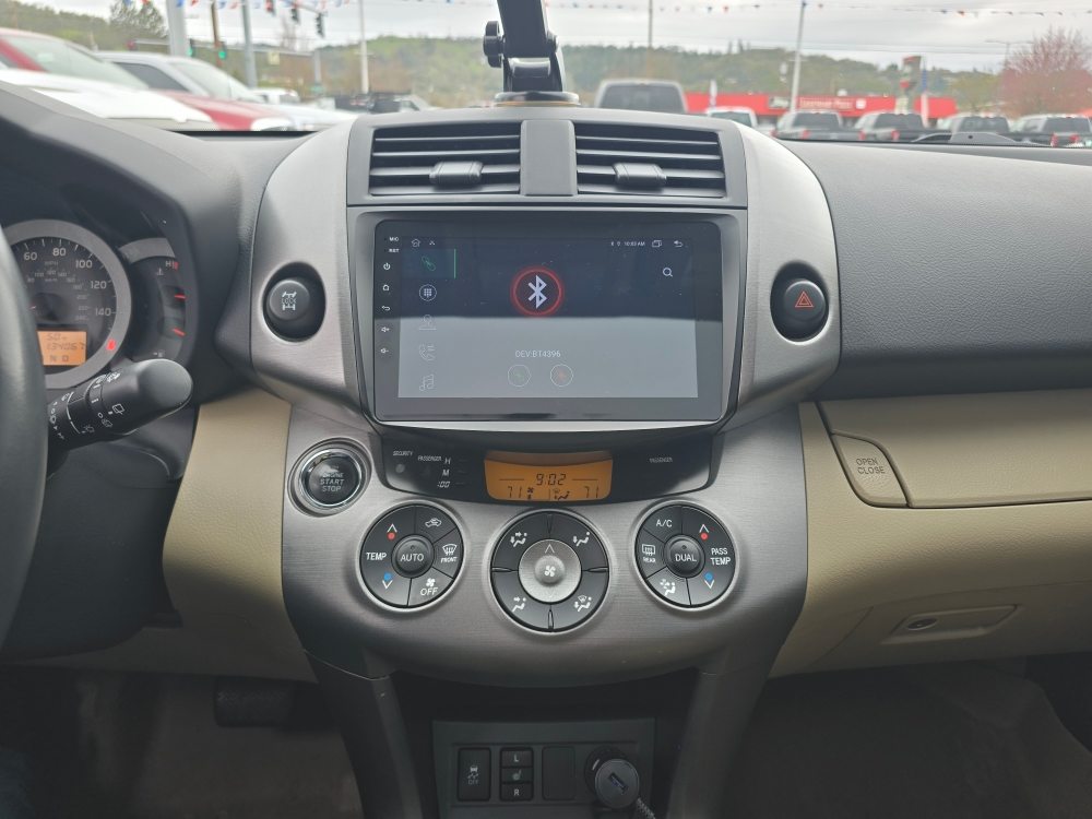 Thumbnail: 2009 Toyota RAV4 - 12