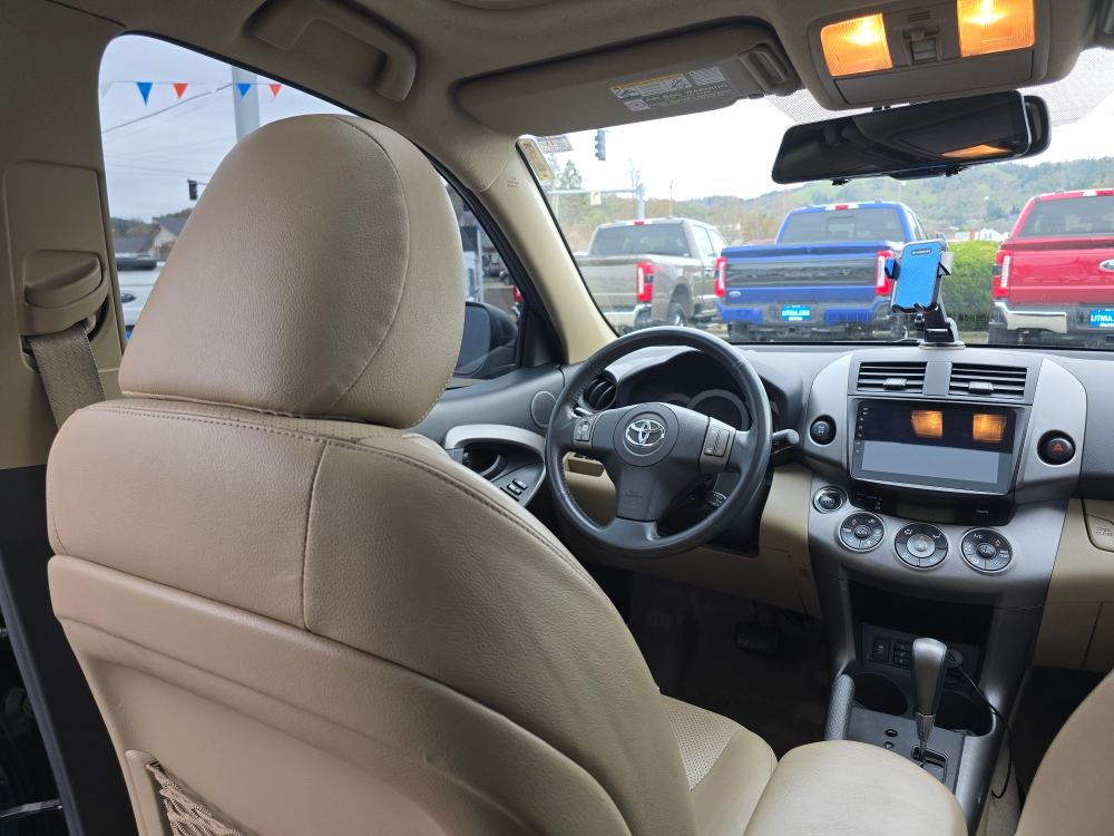 Thumbnail: 2009 Toyota RAV4 - 7