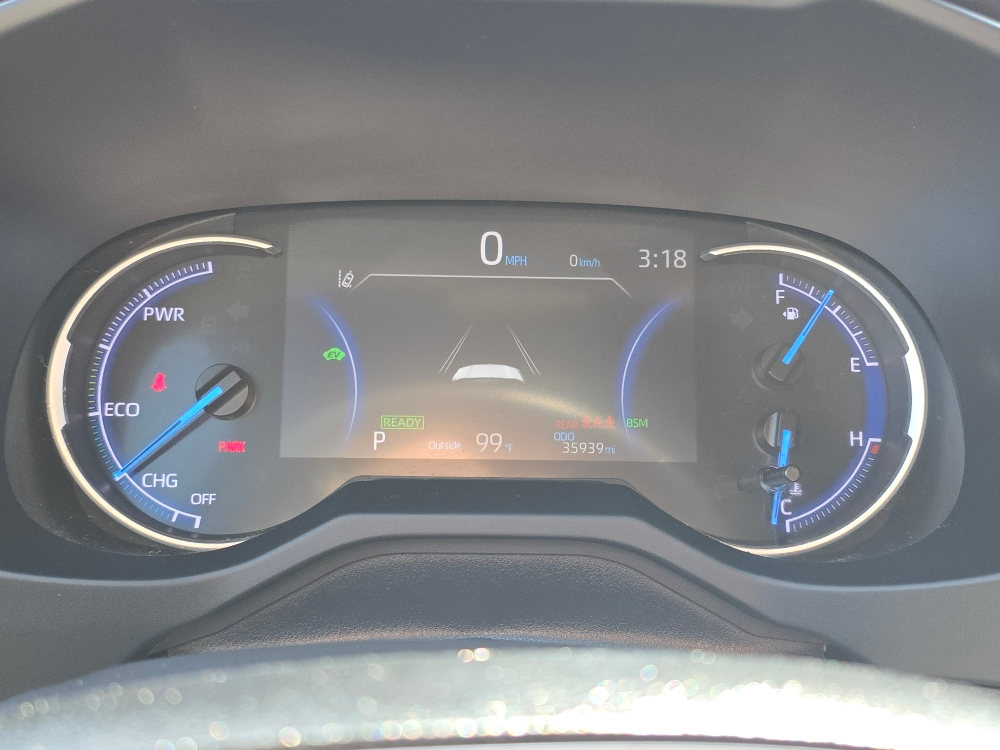 Thumbnail: 2019 Toyota RAV4 - 21