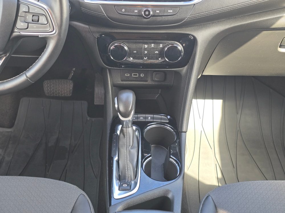 Thumbnail: 2023 Buick Encore GX - 13