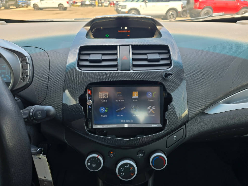 Thumbnail: 2015 Chevrolet Spark - 12