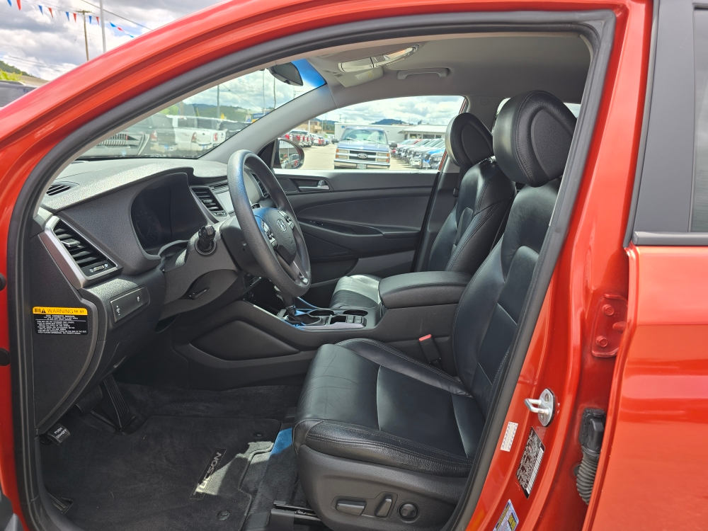 Thumbnail: 2016 Hyundai Tucson - 8