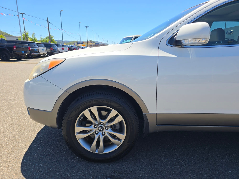 Thumbnail: 2012 Hyundai Veracruz - 4
