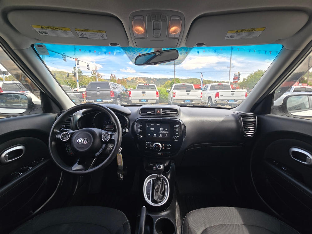 Thumbnail: 2018 Kia Soul - 11