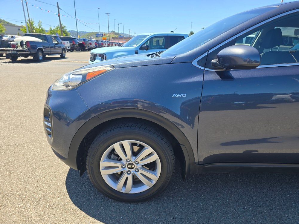 Thumbnail: 2017 Kia Sportage - 14