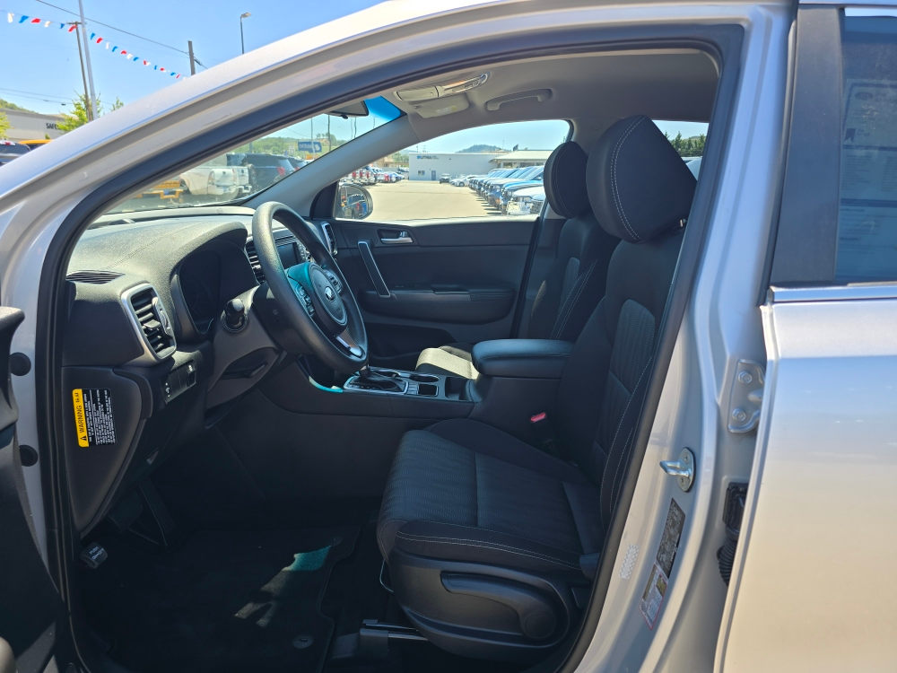Thumbnail: 2019 Kia Sportage - 9
