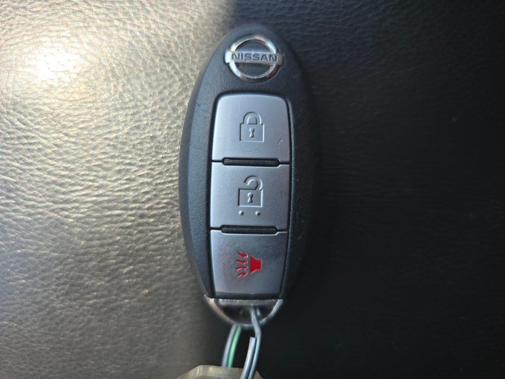 Thumbnail: 2016 Nissan Rogue - 15